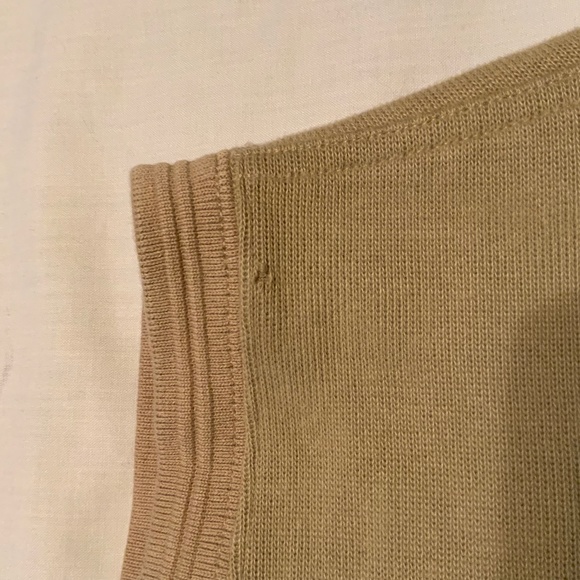 Greg Norman 100% Cotton Tan Pullover Vest (XL) - Picture 11 of 13